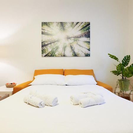 Primopiano - Venezuela Apartment Milan Bagian luar foto